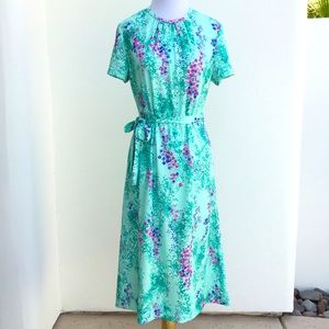 Vintage Floral Baby's Breath Dress